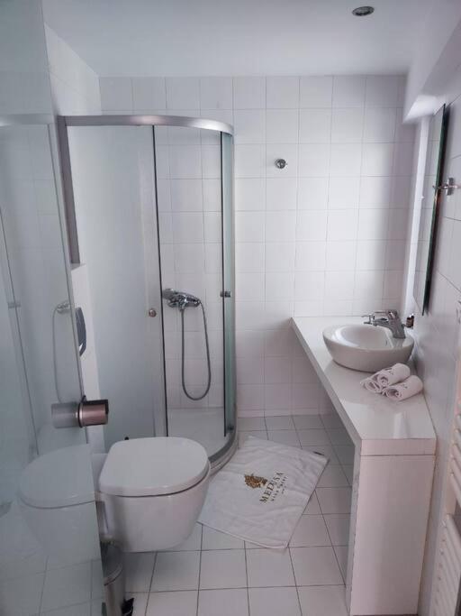 Gazi Pool House Apartman Athén Kültér fotó